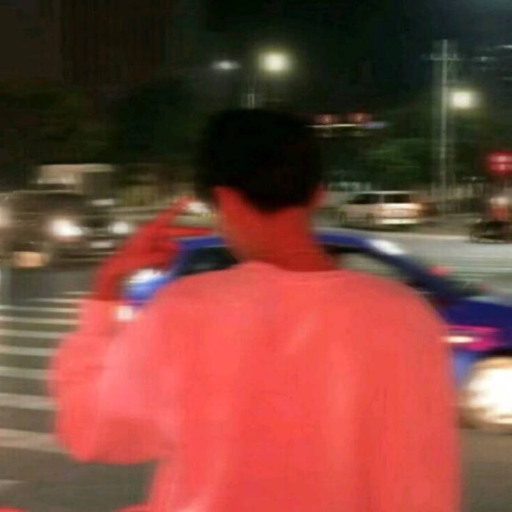 张天爱世界微笑日晒自拍 明媚笑容感染力十足‘星空官方网站’(图1) 星空app官方网页