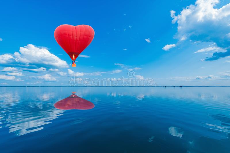 李维嘉为什么会暴瘦?李维嘉暴瘦原因揭秘:星空app官网(图2) 星空app官网