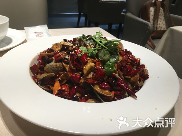 佳片|《听见天堂》:我听见梦想在发声‘星空官方网站’(图2) 星空app官网