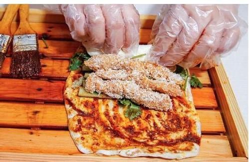 星空app官网:《变形金刚6》正式撤档了 《大黄蜂》独立电影后或重启该系列(图2) 星空app官网