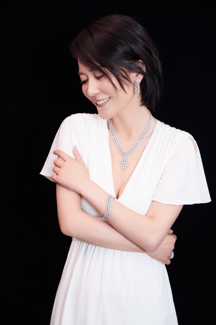 星空app官方网页_风雨同舟!全国200家剧场联名发布战“疫”承诺(图1) 星空app官方网页